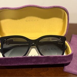 Gucci Black Sunglasses